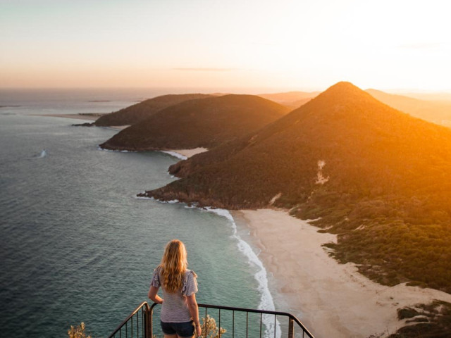 The+views+of+Zenith+Beach+from+the+Tomaree+Head+Summit+Walk